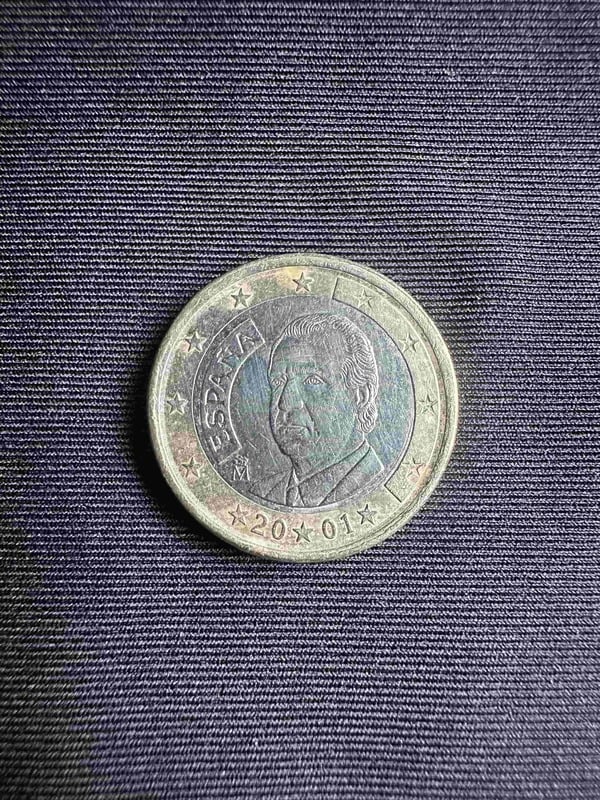 1 Euro, A 2001 Spain Coin Good/Decent Condition