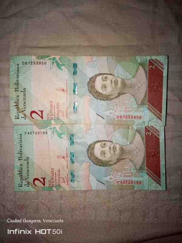 2 Bolivares