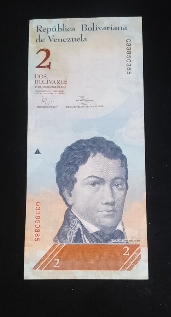 Billete 2 bolivares 27 de diciembre 2012