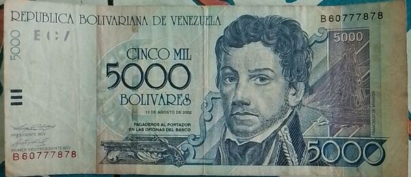 Billete 5000 bolivares 13 Agosto 2002