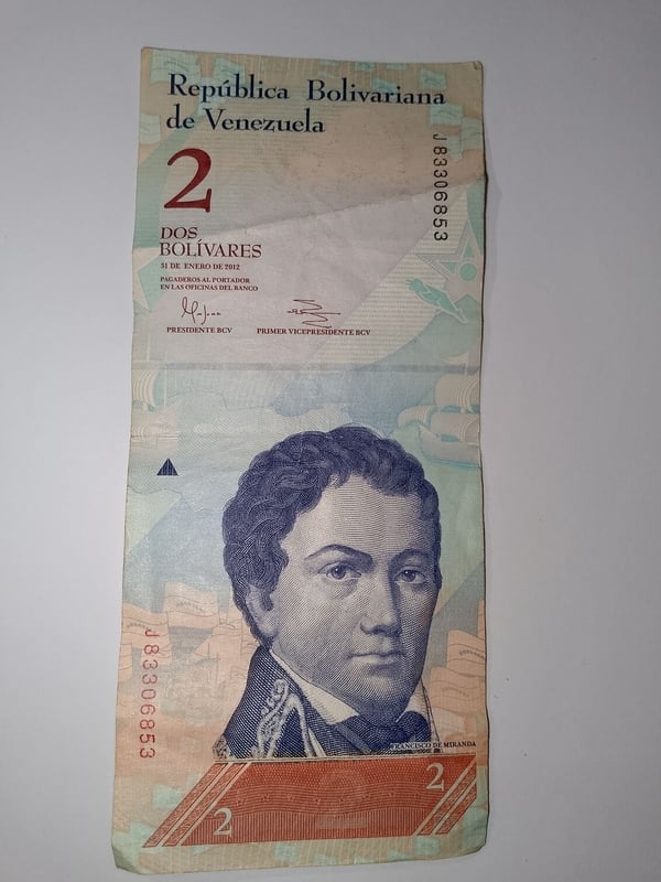 Billete de Venezuela 2 bolívares 31 de enero del 2012