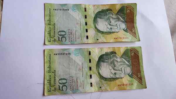 2 Billete de 50 bolivares año 2015