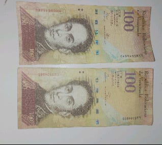 Billete de 100bs