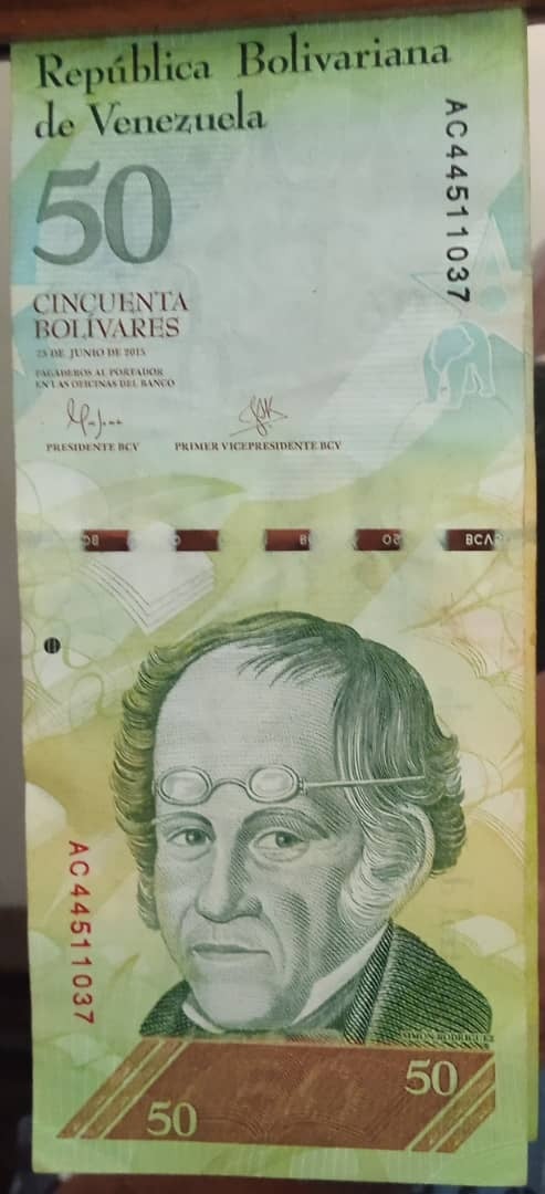 Vendo 02 Billetes de Cincuenta BS año 2015, EN perfecto Estado