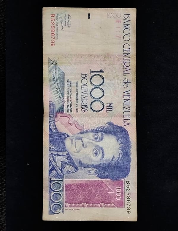 VENDO BILLETE DE 1000 BS/ EN PERFECTO ESTADO