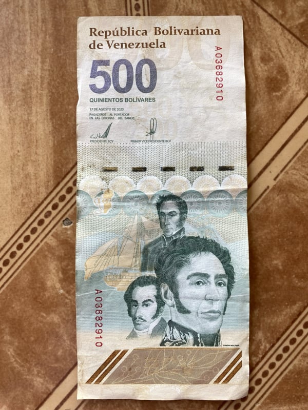 500 bolivares