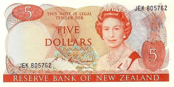 5 Dollars Elizabeth II