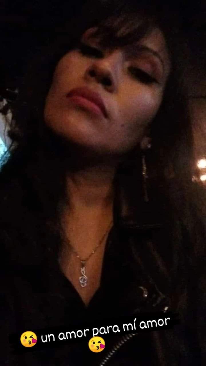 Evangelina flores
