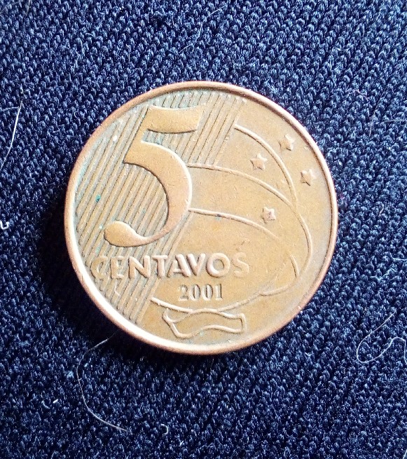 Foto 1 Moneta non identificata: Moneda de Brasil 5 centavos con error en las estrellas