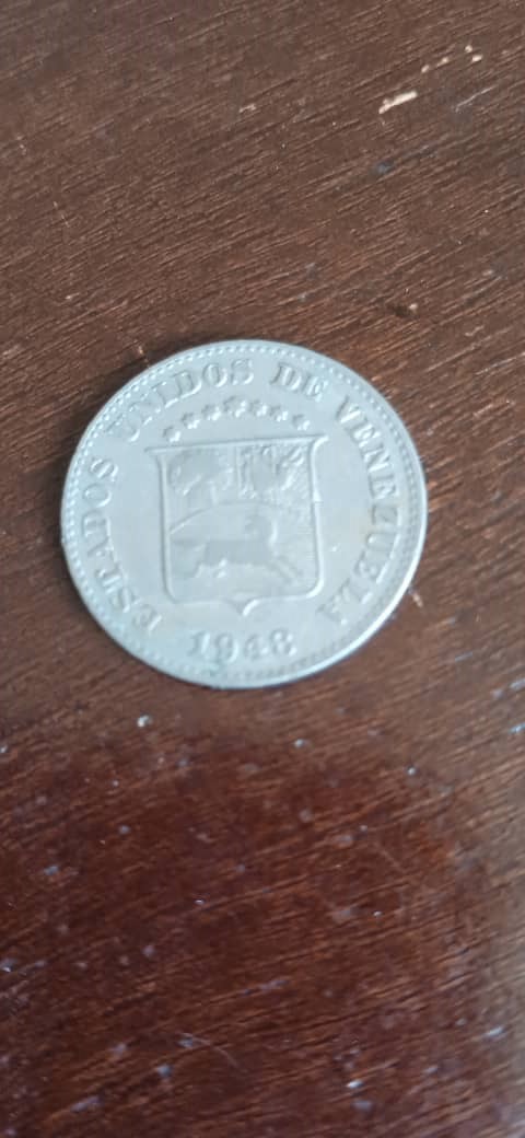 Foto 2 Moneta non identificata: 5 céntimos 1948 Estados Unidos de Venezuela