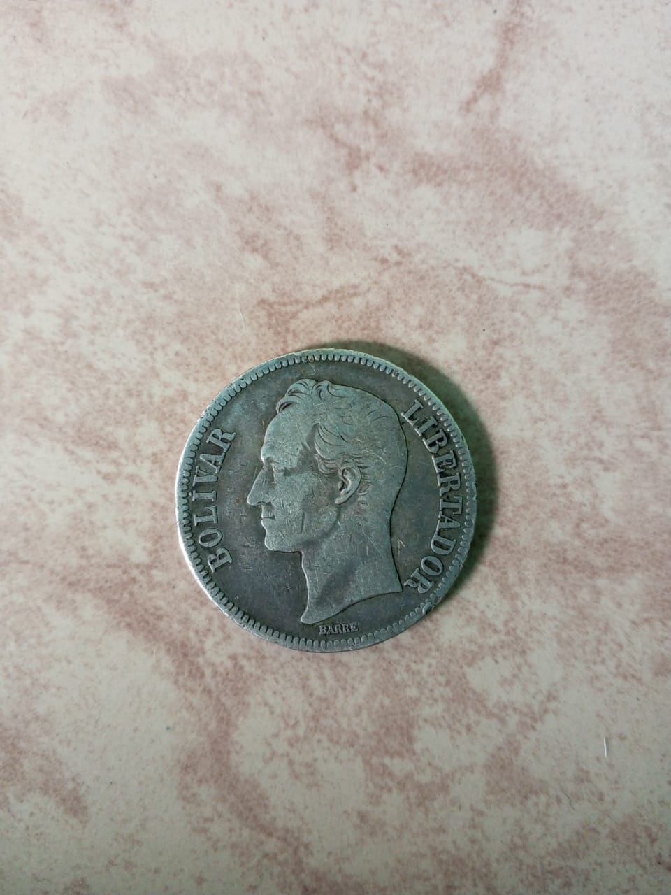 Foto 1 Moneta non identificata: moneda venezolana
