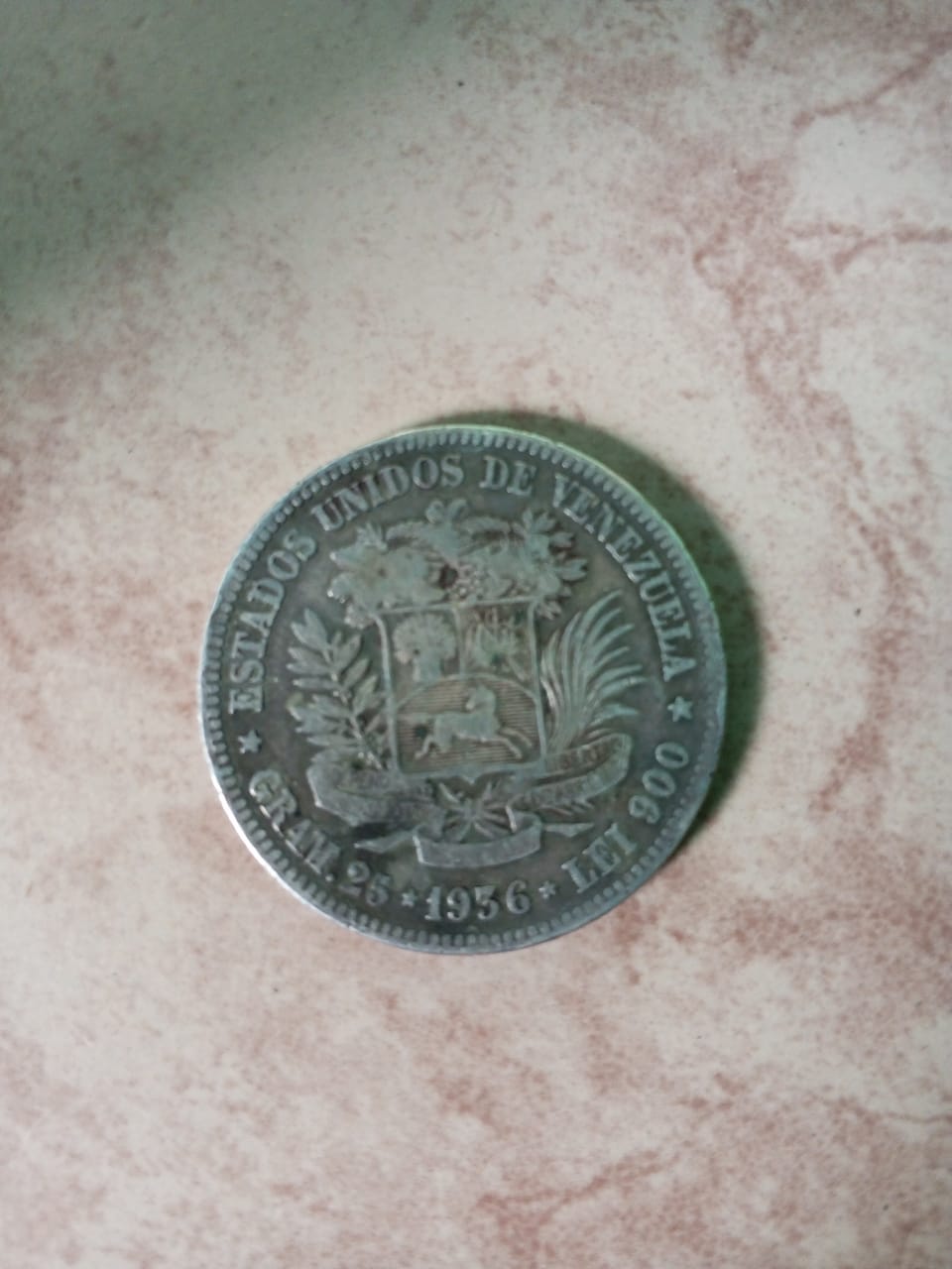 Foto 2 Moneta non identificata: moneda venezolana