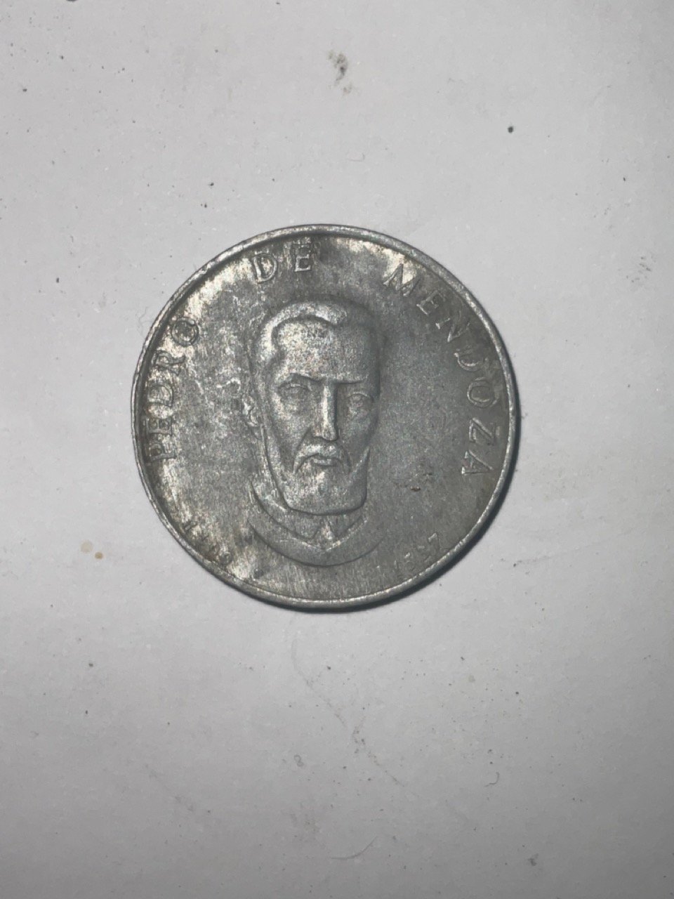 Foto 1 Moneta non identificata: moneda pedro mendoza
