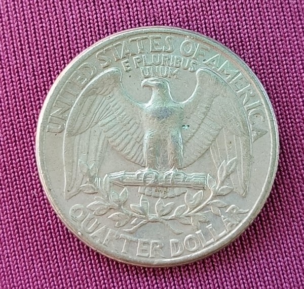 Foto 2 Moneta non identificata: Moneda 1977