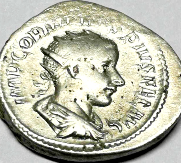 Foto 1 Moneta non identificata: Me pueden ayudar a identificar está moneda