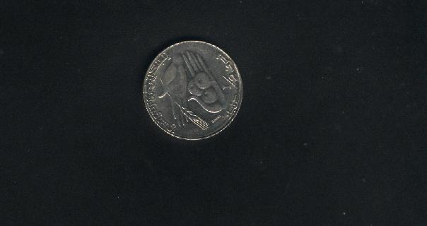 Foto 1 Moneta non identificata: Hola podriais decirme de donde es esta moneda