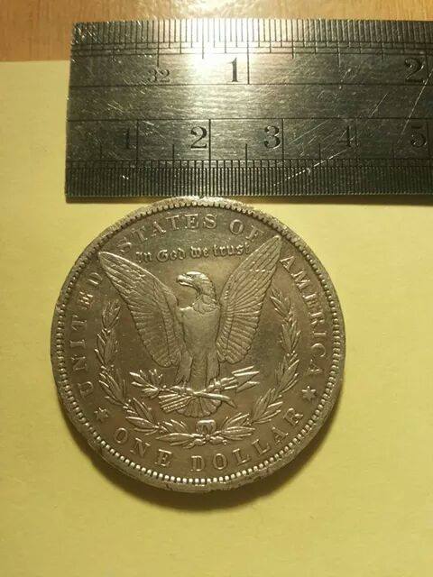 Foto 1 Moneta non identificata: alguien podria tasar esta moneda ??