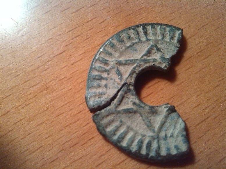 Foto 2 Moneta non identificata: me gustaria saber de que moneda se trata