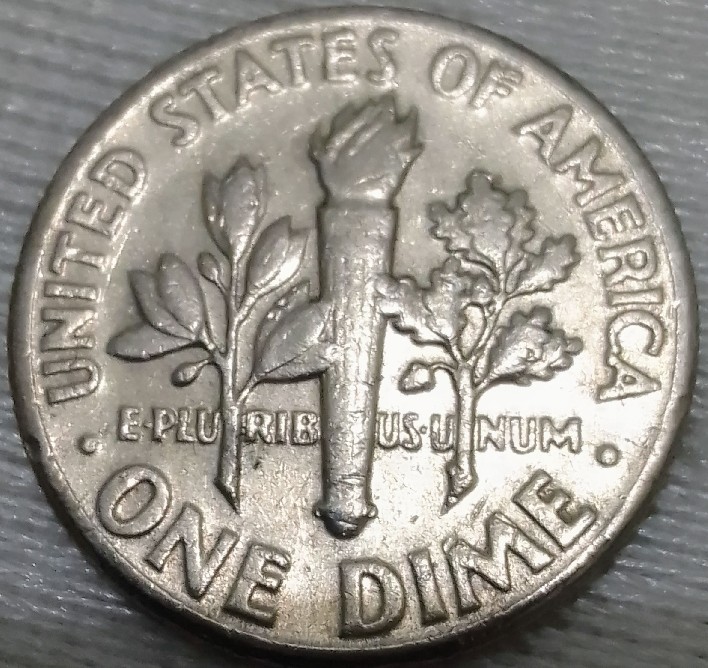 Foto 2 Moneta non identificata: Dime del 1975 de Estados Unidos de América